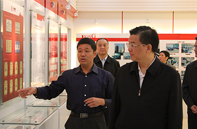 福建省委常委、省紀委書記倪岳峰調(diào)研虹潤公司