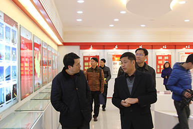 福建省知識產(chǎn)權局林伯德局長一行蒞臨虹潤公司開展知識產(chǎn)權工作調研