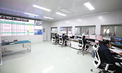 央媒持續(xù)關(guān)注 虹潤再增信心--新華社客戶端專題報道巜福建順昌虹潤儀表的國產(chǎn)化之路》，生動描述虹潤公司近年走過的成功之路